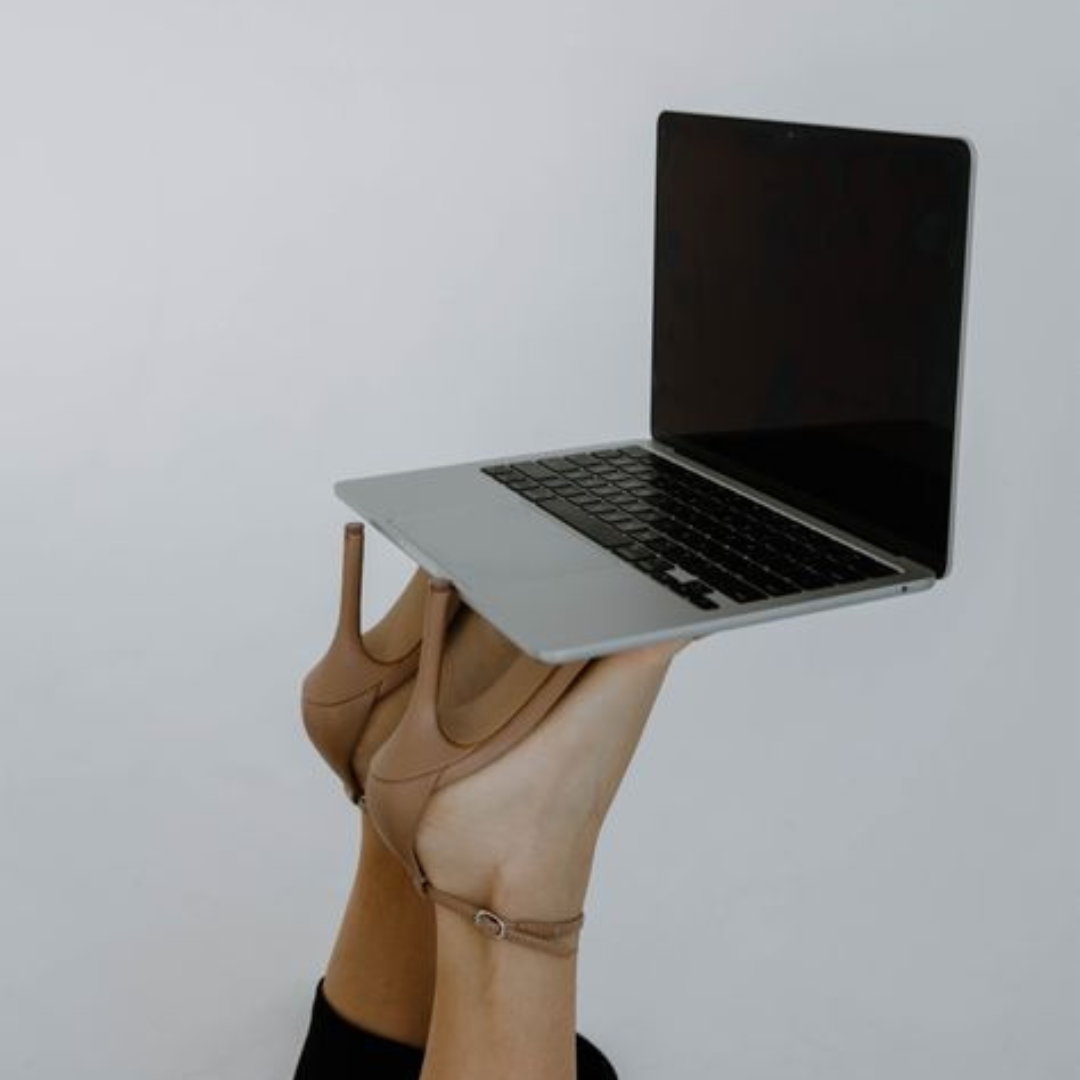 lavoro donna profumo